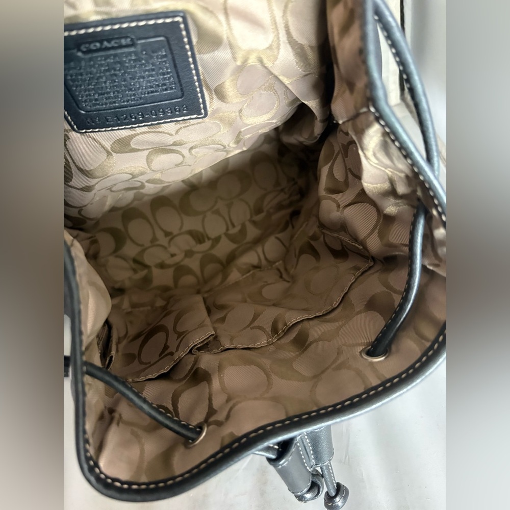 Vintage Coach Black glove Leather Backpack - Picture 7 of 13